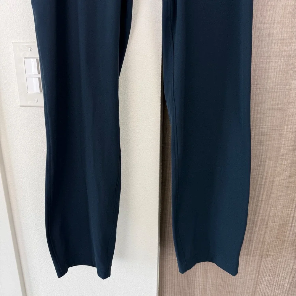 Lululemon On The Fly Pants‎ 28